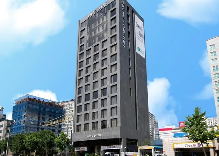 Dobong Bay204 Hotel 3*